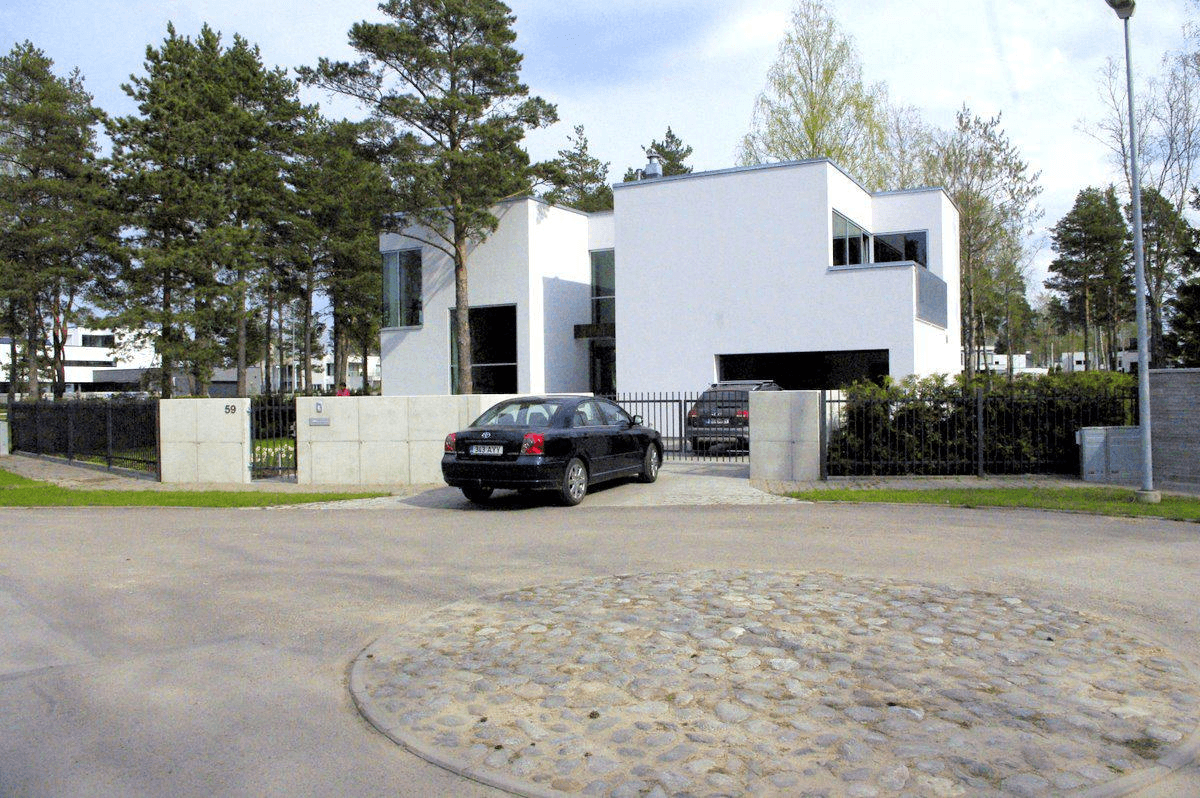 Eramu, Tallinn, Kakumäe - Elamu, Tallinn, Pirita